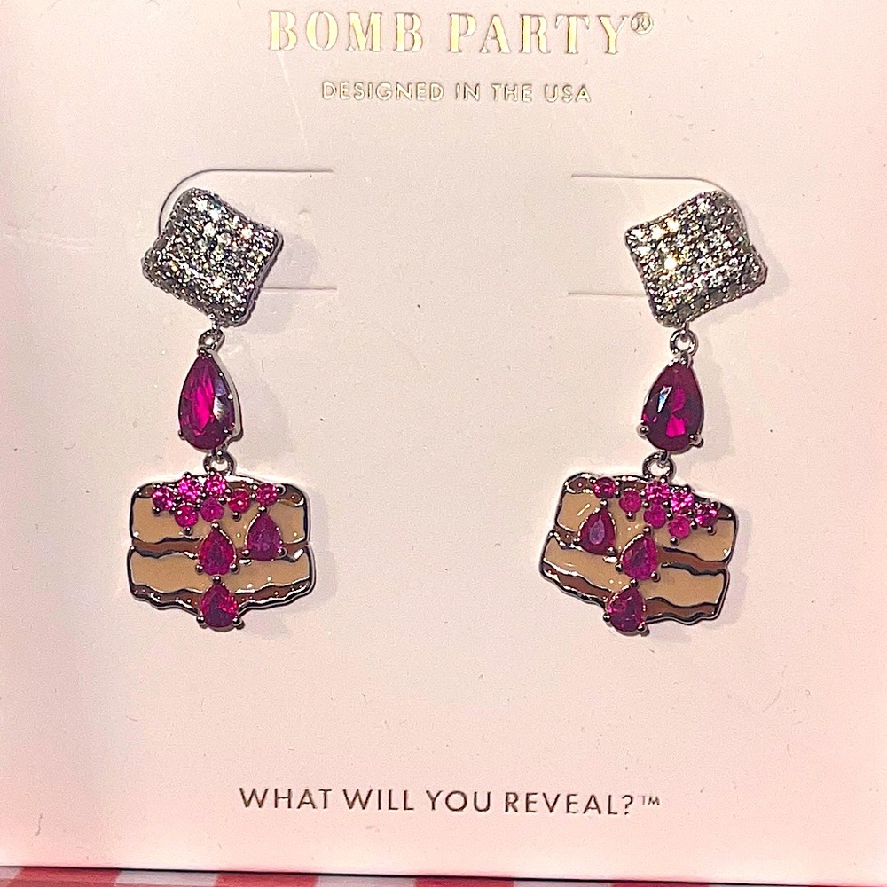 Market fresh earrings